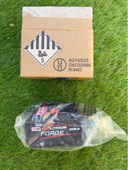 Milwaukee M-18 RedLithium FORGE XC8.0 Battery Pack