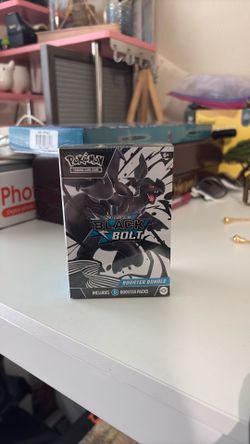Scarlet & Violet Black Bolt Booster Bundle