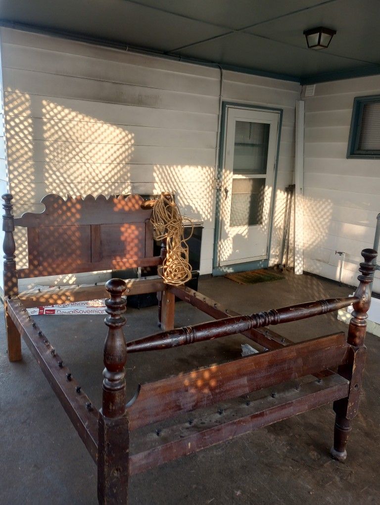 Antique Rope Bed Full Size