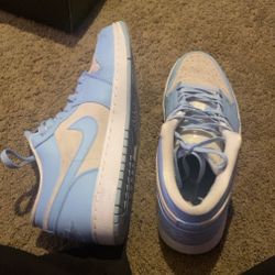 Nike Jordan 1 Low UNC Aluminum 