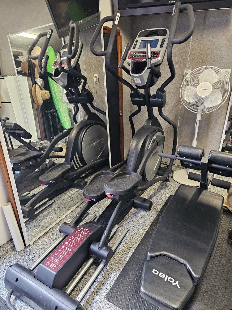 Sole E35 Eliptical Machine