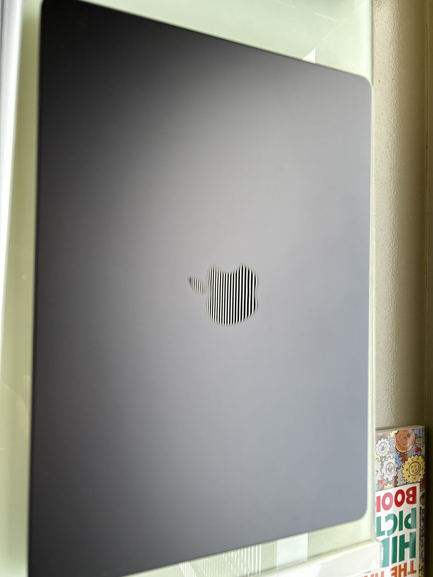 Apple MacBook Pro M3 Pro – 18GB / 512GB – Like New – (5 Months Old)