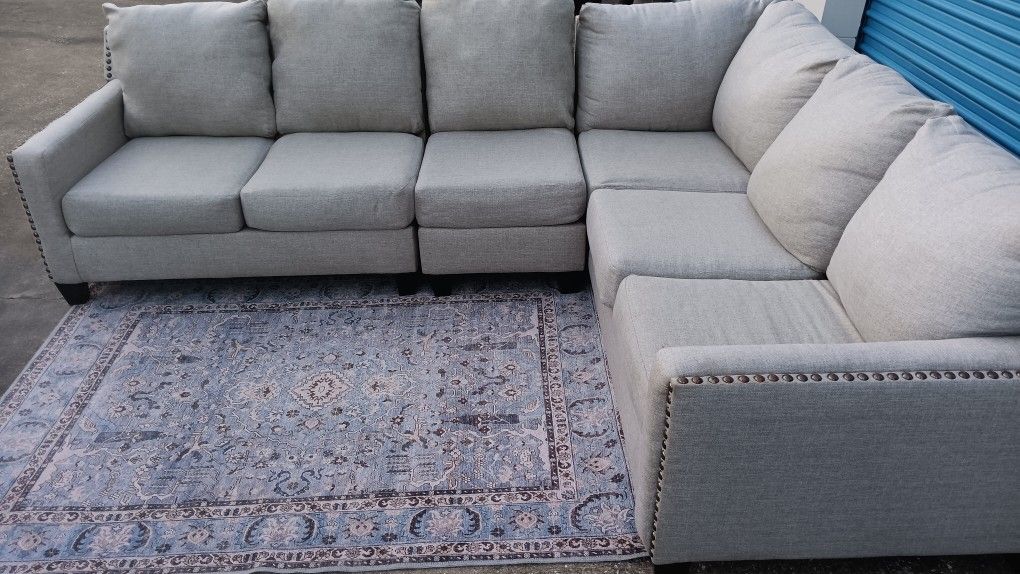 Grey 3 piece Sectional