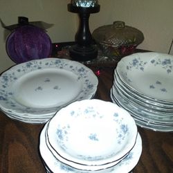 JOHANN HAVILAND SILVER TRIM BLUE GARLAND CHINA