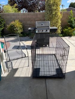 Dog crate $90