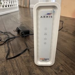 Cable Modem ARRIS Surfboard SB6190 DOCSIS 3.0 32x8 Gigabit