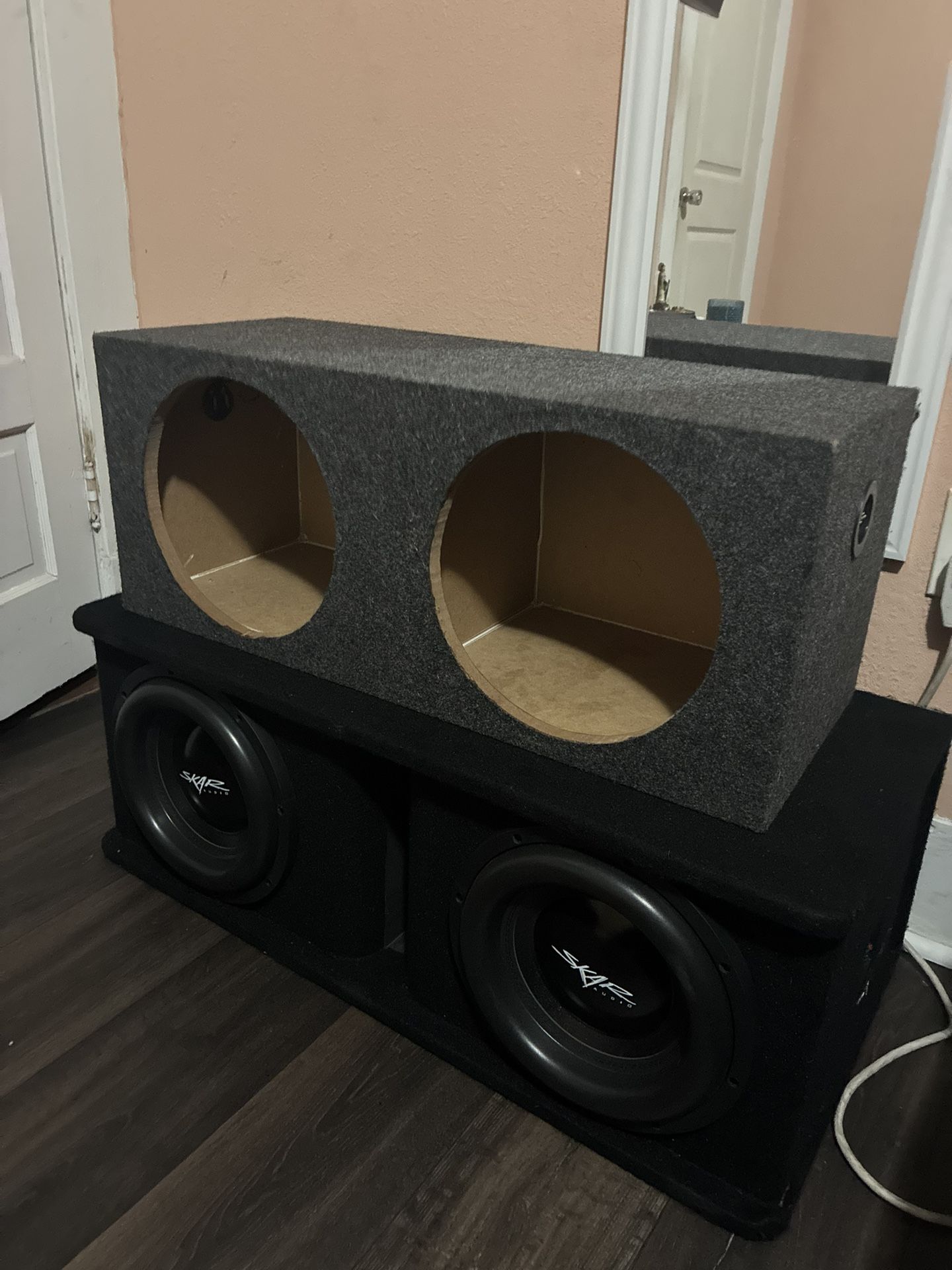 2 12s Skar Audio Box