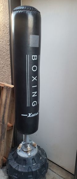 Xddias Punching Bag With Sand
