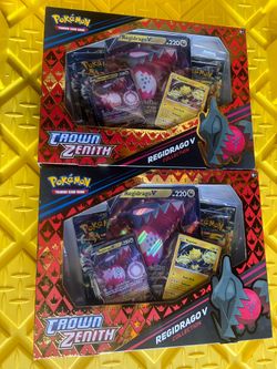 Pokémon TCG Crown Zenith Regidrago v Collection Box Sealed