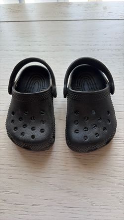 Baby Crocs Sandals Size 2/3