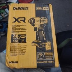 DeWalt  Xr 3 Speed.  Impact  Driver