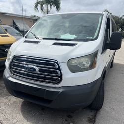Ford Transit Low Roof  T350