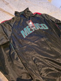 Mexico sweater $30 medium mens