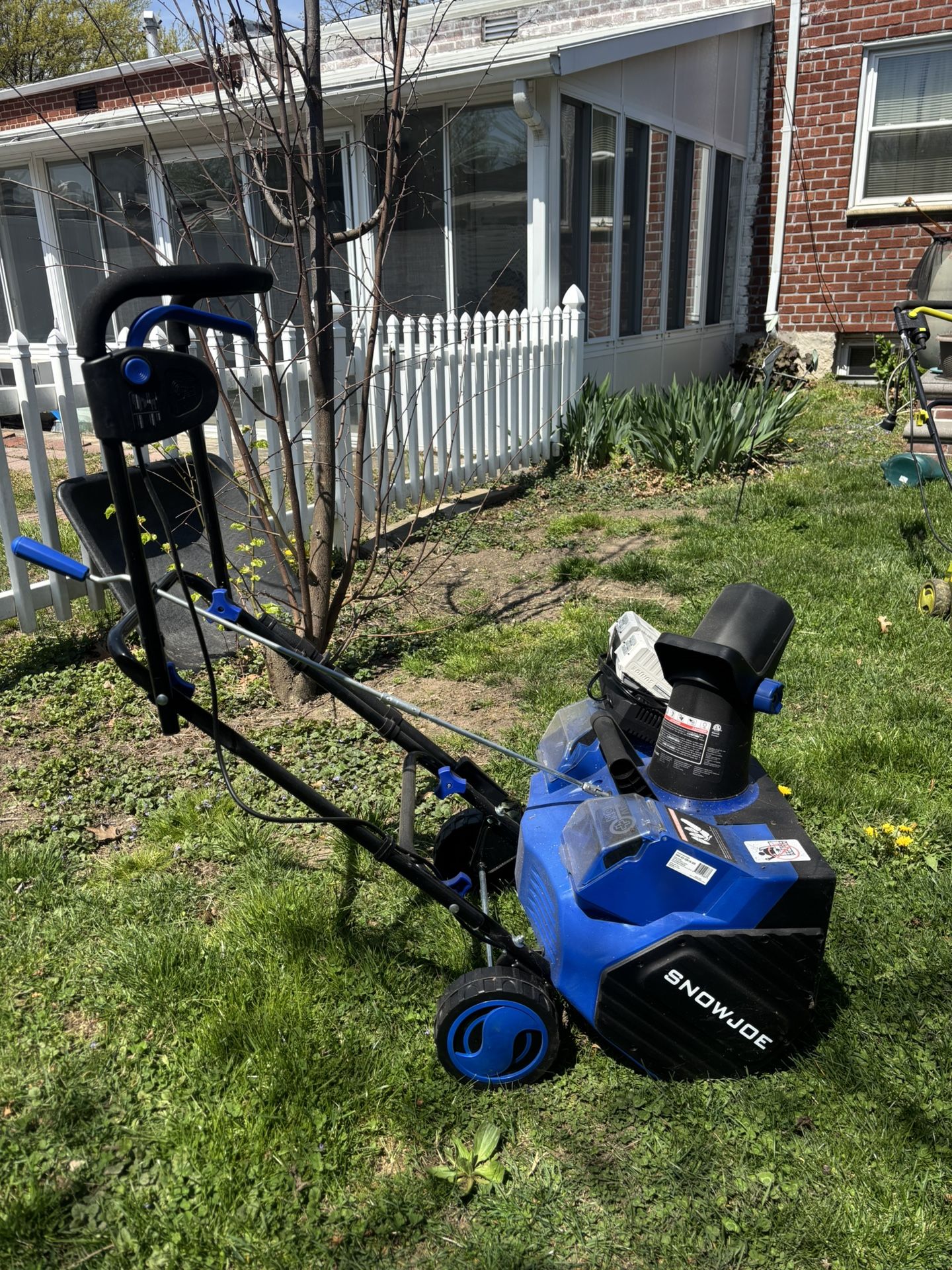 SnowJoe Snow Thrower