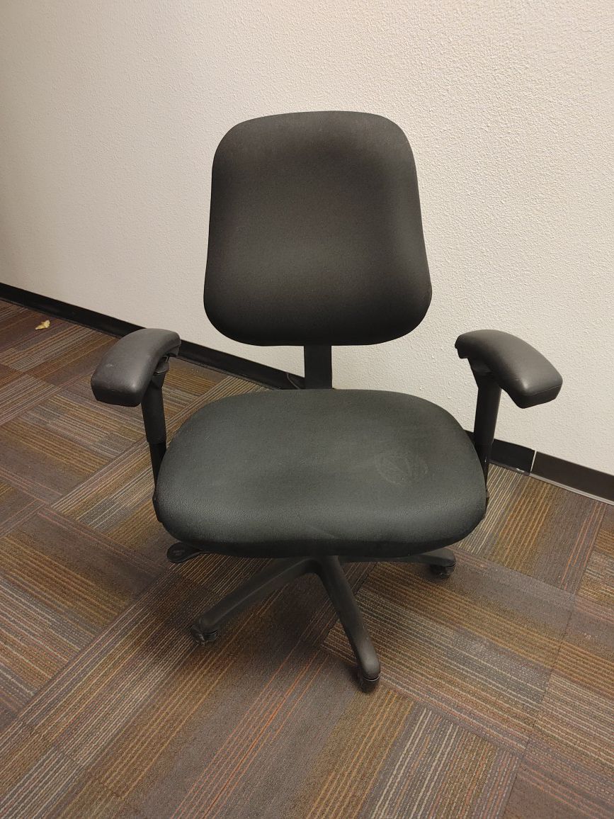 bodybilt office chair