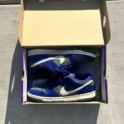 Nike Dunk SB Deep Royal Blue