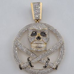 14k gold 7ctw vs diamonds skull pendant