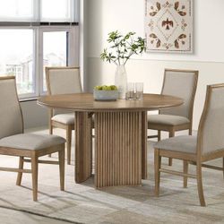 Modern 5 piece Round Dining Set With Tripod Style Pedestal Base! 