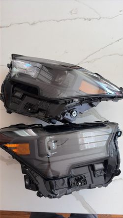 2025 Tacoma head lights
