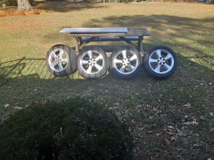 Factory TOYOTA Wheels And Tires 17" .....last For A While
