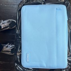 16 in Laptop Case 