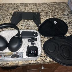 JBL Tour One M3 Smart Tx - Wireless Over-Ear Noise Cancelling Headphones -Black