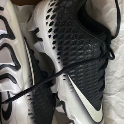 6y Cleats Softball /baseball 