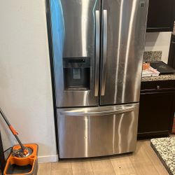Kenmore Fridge Freeee
