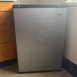 Haier Mini Fridge