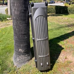 Golf Case - Hard Shell Club Champ Pro Roller Travel  - Excellent Condition