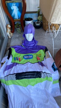 Adults costumes Sz. L. XL. Buzz Light