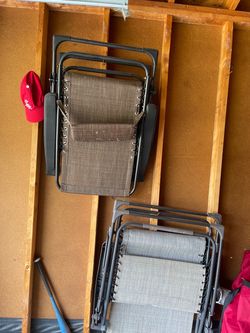 2 Gravity Chairs Pair