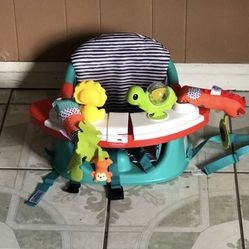 LIKE NEW INGENUITY BABY HIGH CHAIR!!!!