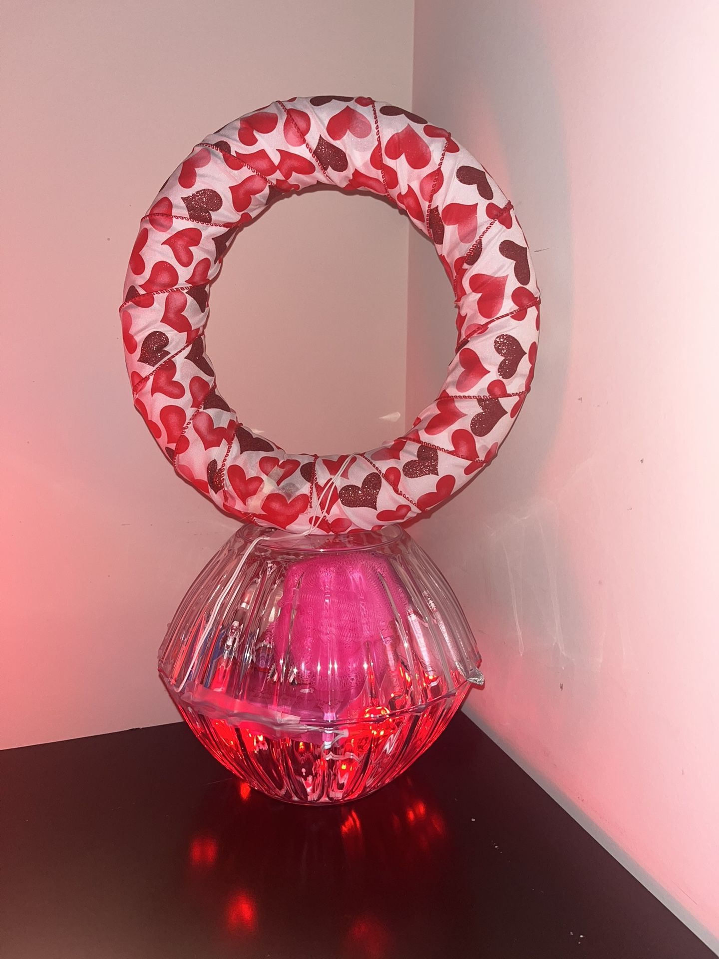 Valentine’s Day Ring pop basket
