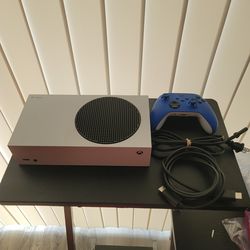 Xbox Series S (Like New)
