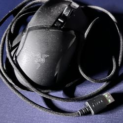 Razer Basilisk V3 Ergonomic Gaming Mouse - Black