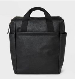 Square Convertible Backpack !