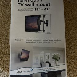 TV WALL MOUNT 