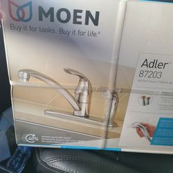 Kitchen Faucet Brand New EXCELLENT 