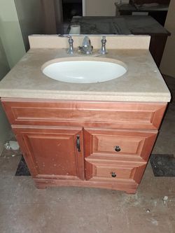 Sink cabinet