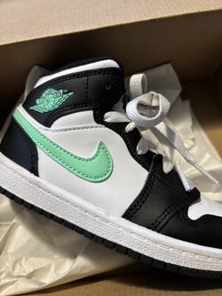 Tenis Shoes