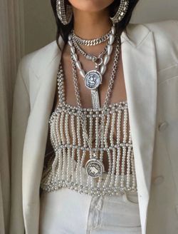 1Pc High Luxury Women's Pearl Vest Body Chain Classy Spaghetti Strap Top Hot Chick Street Style Wear Outside For Dating Or Party Or Vacation And Gifts