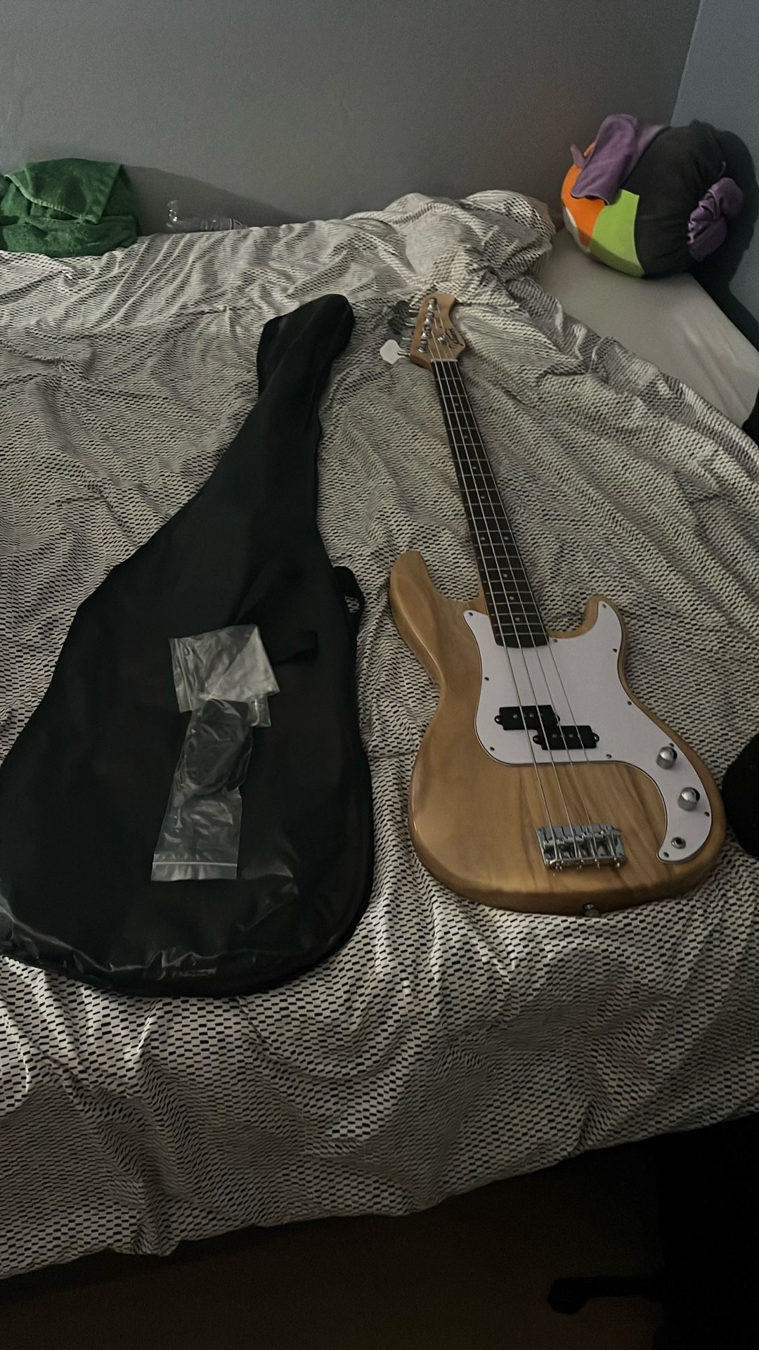 Glarry Bass Guitar