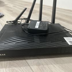 Netgear Nighthawk X8