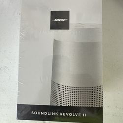 New Bluetooth Bose Soundlink Revolve II Speaker