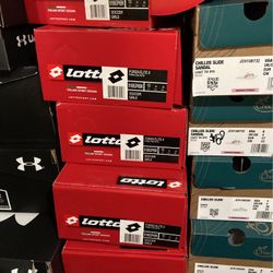 Lotto Girls soccer shoes
