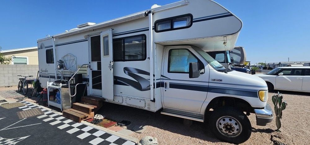 1996 Ford Jamboree Searcher