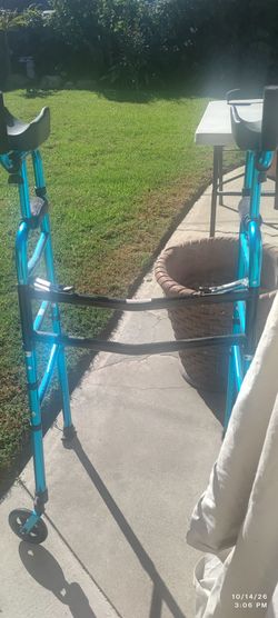 Bed hoist and stand up walker for sale cheap