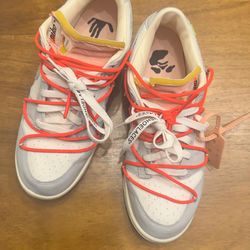 Nike Off-White x Dunk Low 'Lot 06 of 50' sneaker