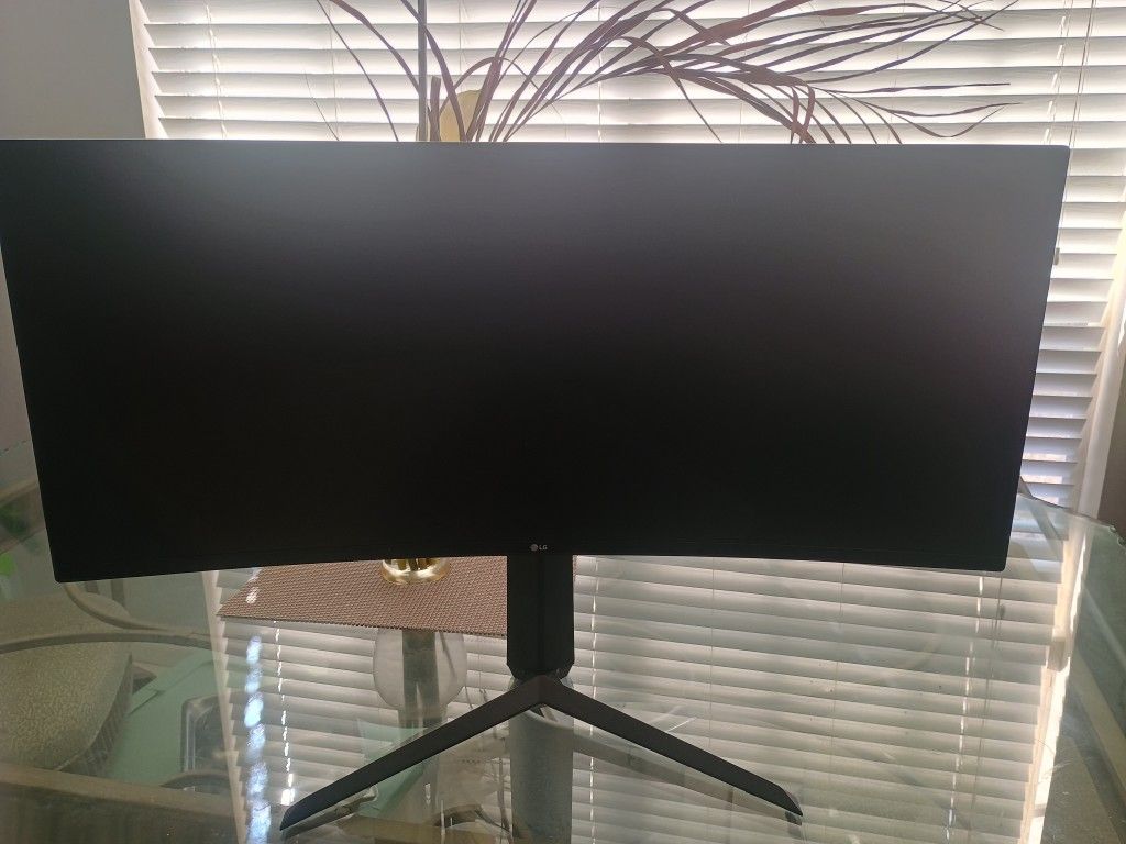 LG 34" Curved WQHD VA Black Monitor with Built-in Speaker, (3440x1440) 100Hz, 5ms, Ultrawide , 34SR65QC-B WebO